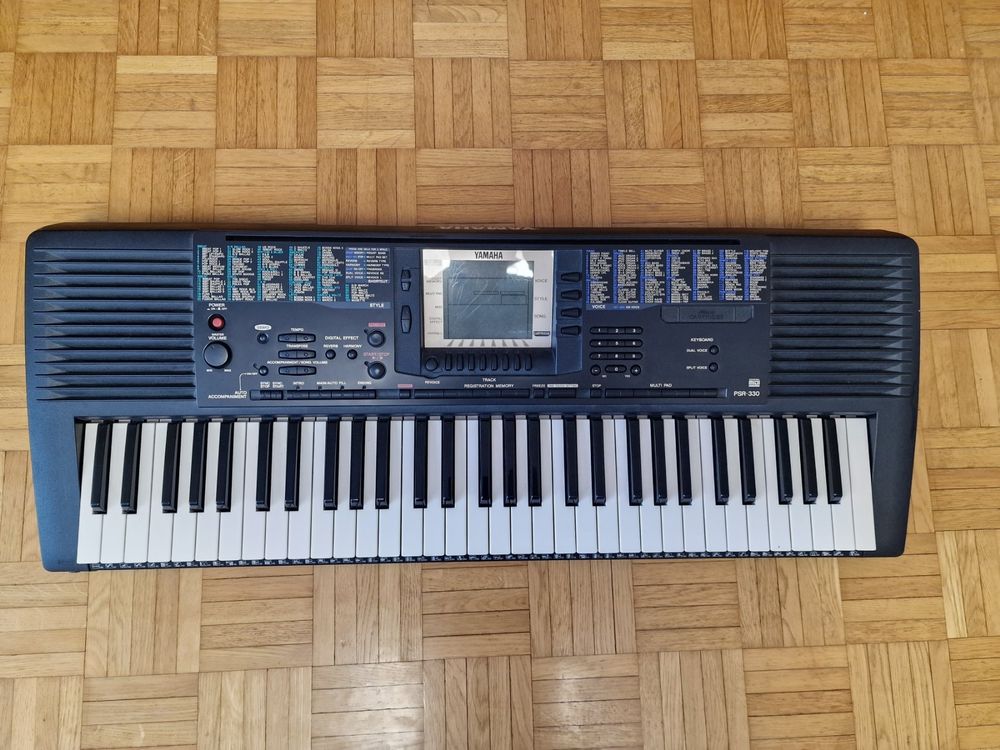 Yamaha PSR330 Keyboard Kaufen auf Ricardo