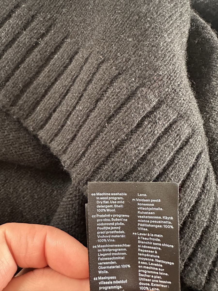 Arket Maglioni & Felpe: ARKET black turtleneck 100% wool – Nuovo (secondo la descrizione) da Uster venduto da Monika_OB 7