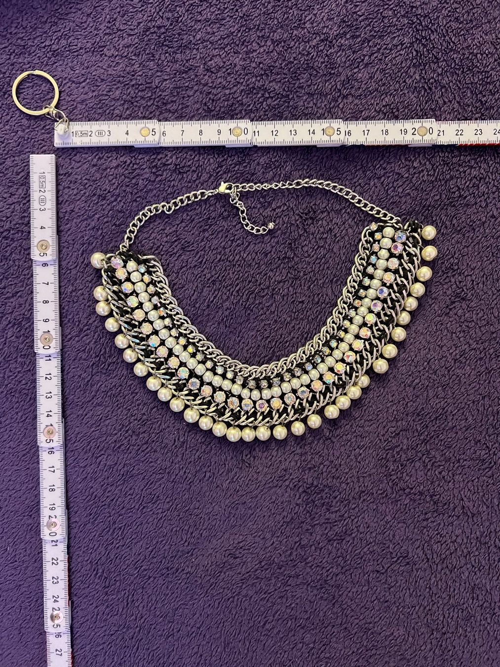 Catenine: Kette mit Perlen & irisierenden Steinchen (aurora borealis) – Usato da Zürich venduto da rigani 1