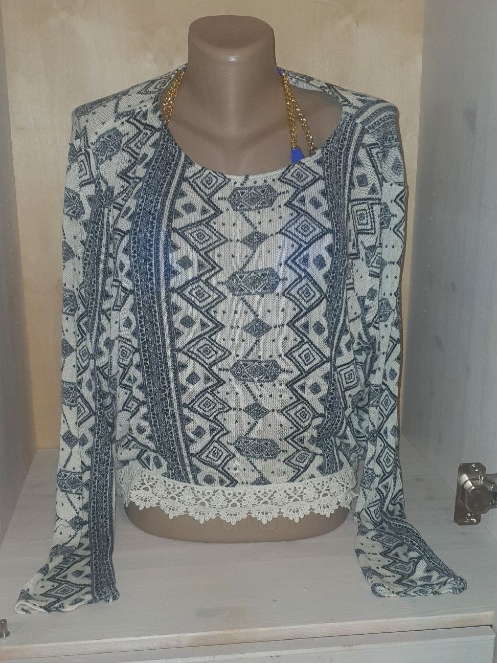Camicette: Ethno-Muster & Spitze, langarm shirt, light pull, longshirt – Usato da Zollikerberg venduto da Nice_Name