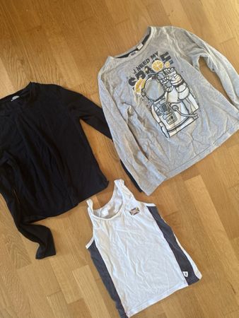 Jungen Shirts 128/134