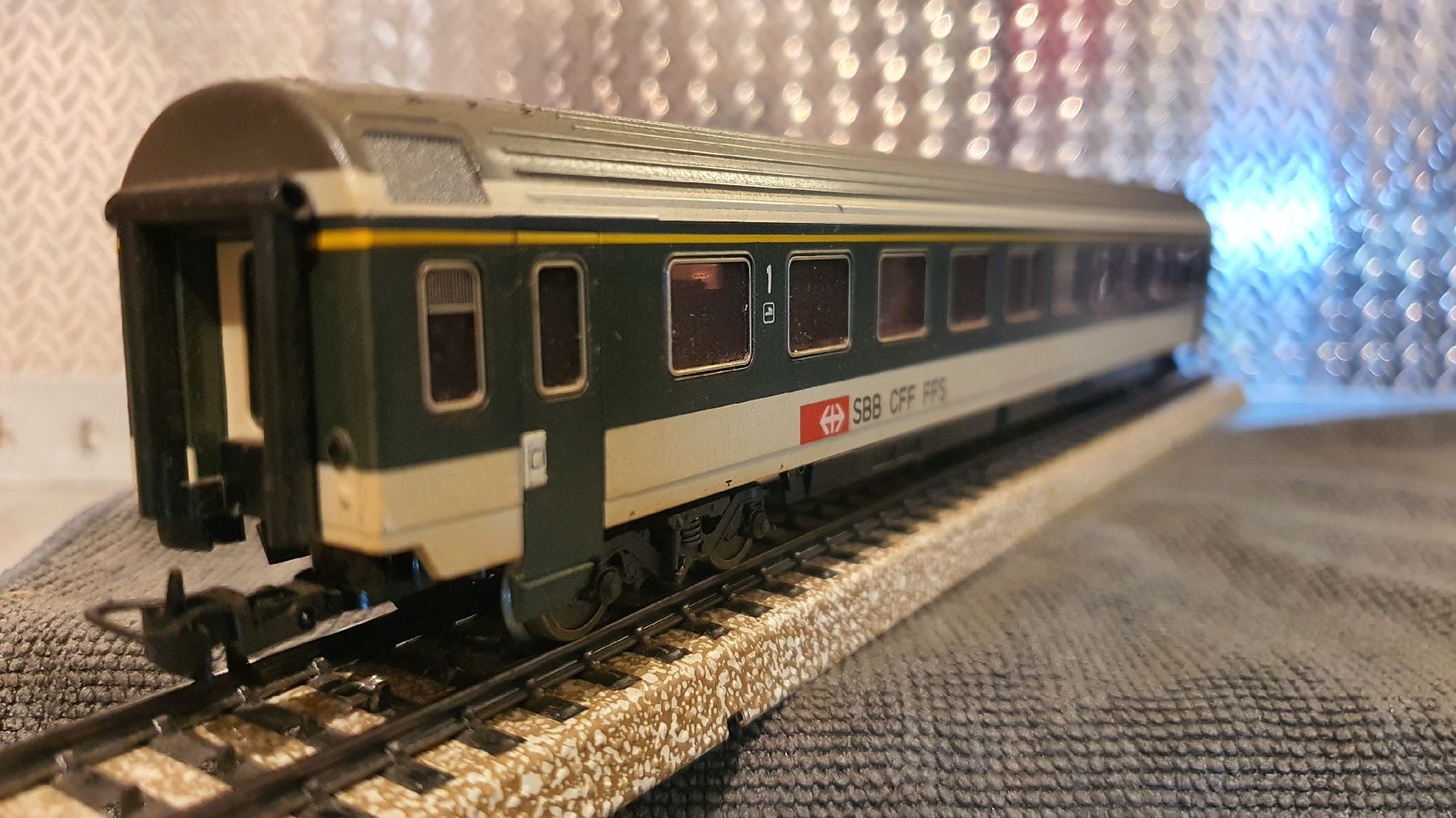 Märklin Modelleisenbahnen: MÄRKLIN 4123 PERSONENWAGEN  – Gebraucht aus Männedorf von Modellbau-wyss 1