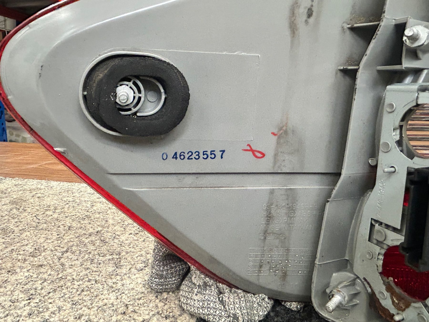 Mercedes-Benz Tutti pezzi di ricambio auto: Rücklichter Mercedes ML – Usato da Malters venduto da DPHandel 4
