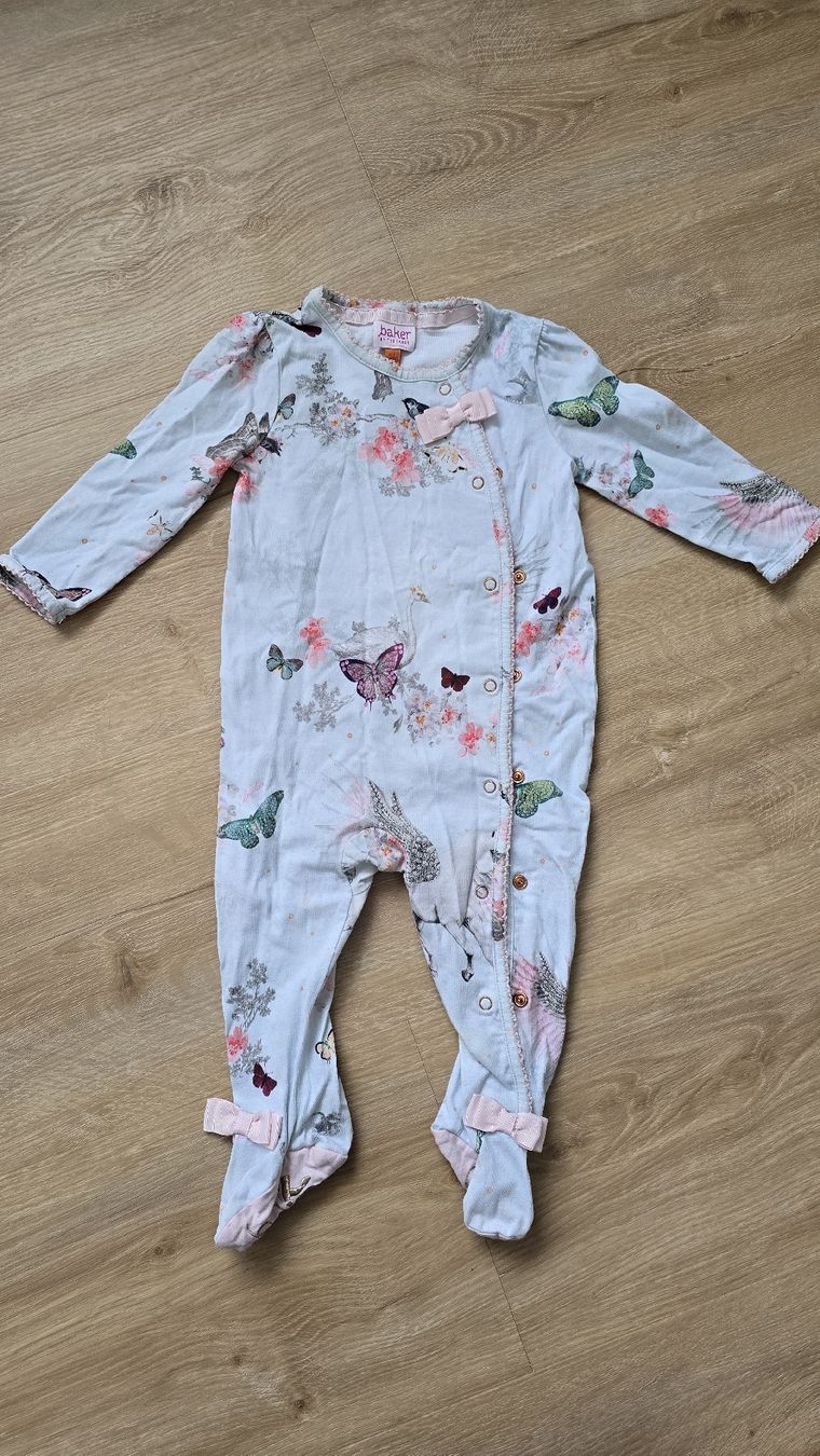 Pigiama & Simili: Ted Baker Baby PJs 6-9 mths 74cm – Usato da Wislikofen venduto da Riko007