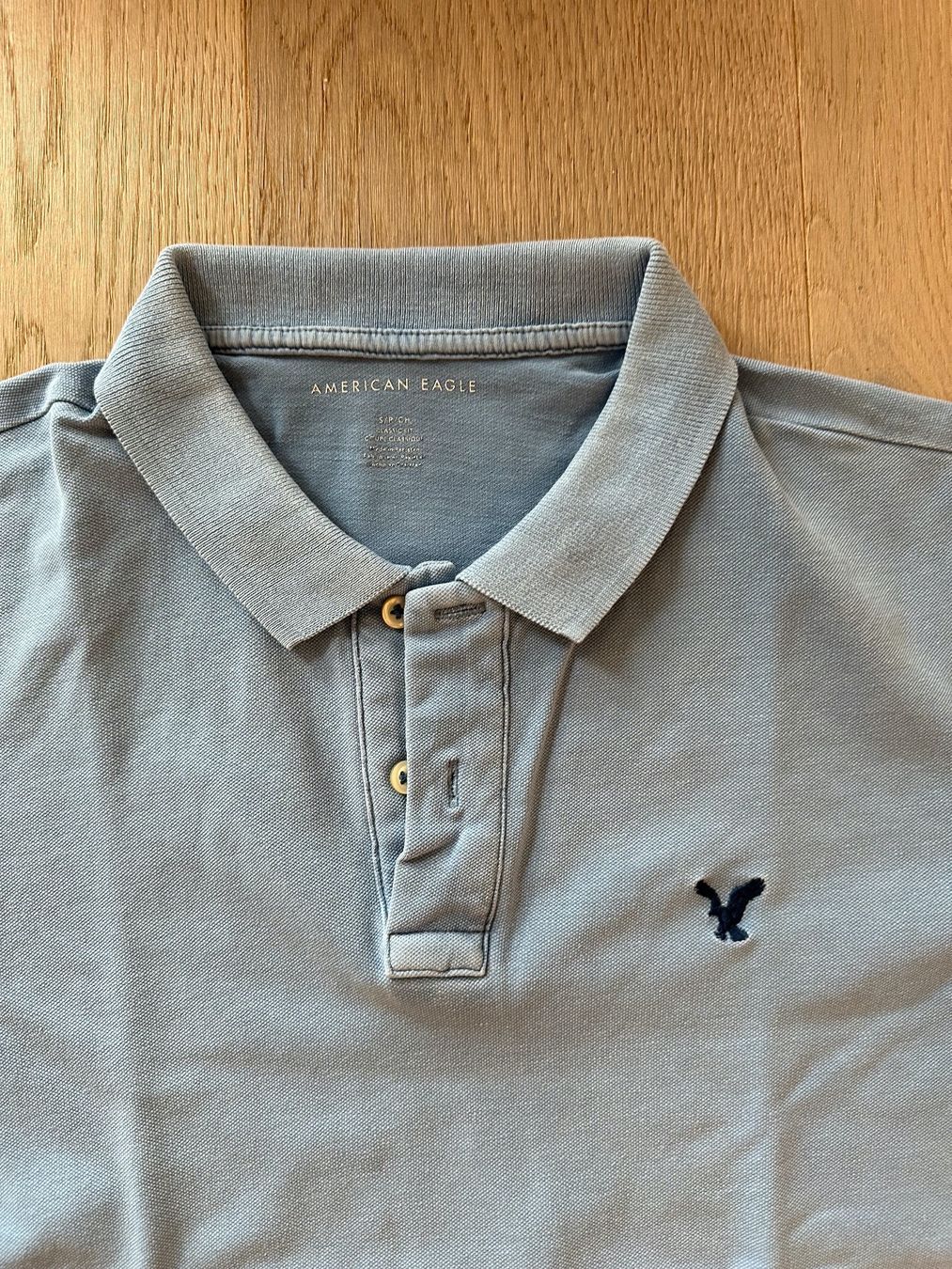 Magliette Polo: Poloshirt American Eagle - hellblau Grösse S – Usato da Hombrechtikon venduto da bettersurfer 1