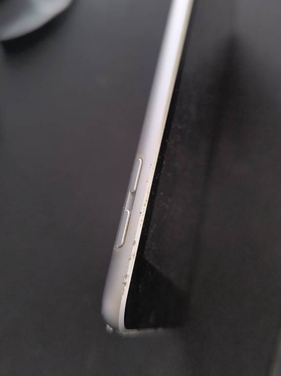 Apple Tablettes PC: Apple iPad 5. Generation Cellular 128 GB Preis VHB – D'occasion à Uznach par J3ff.ff 3