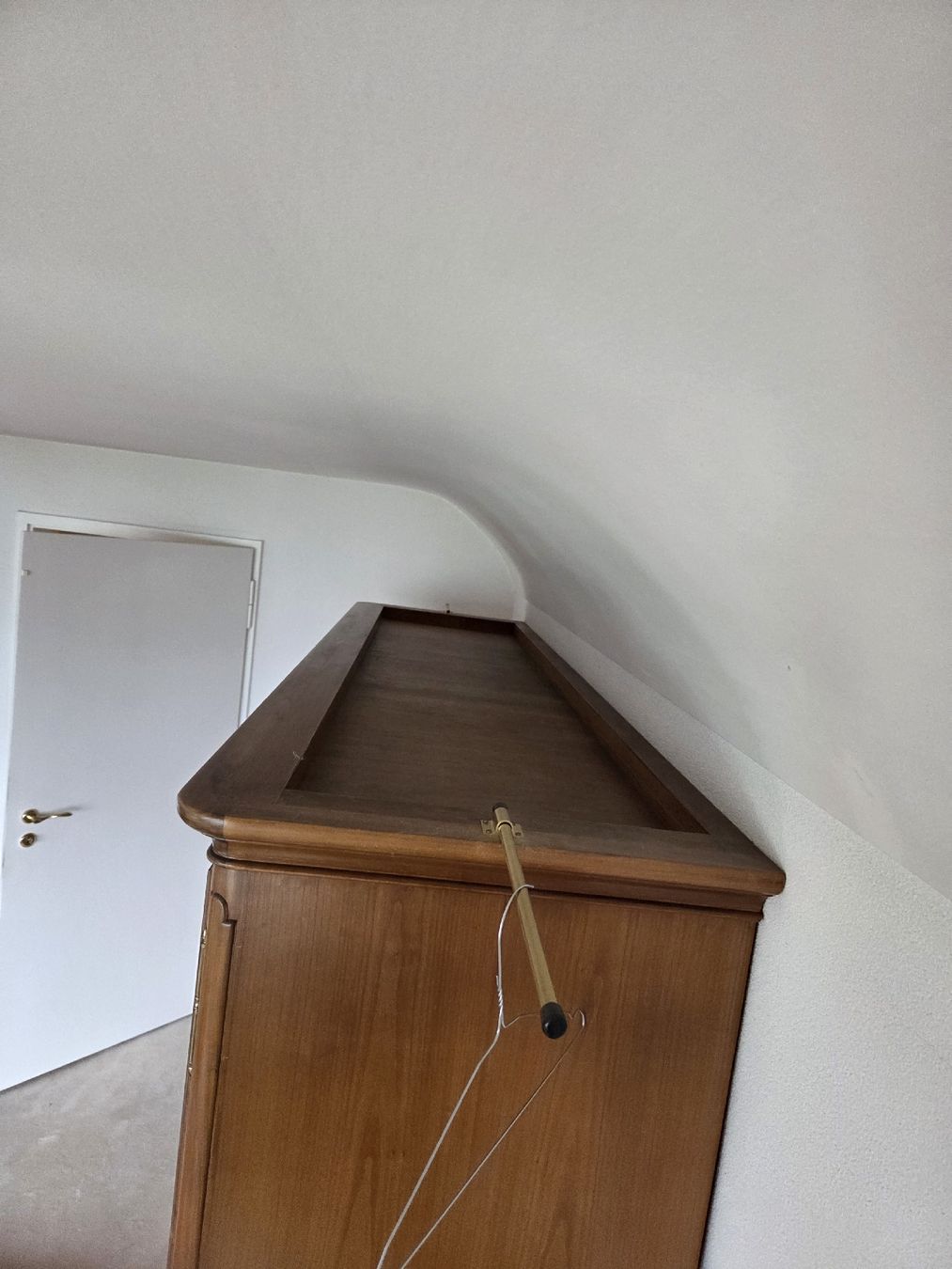 Guardaroba: Kleiderschrank – Usato da Wädenswil venduto da Greatstuff 6
