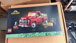 LEGO Icons 10290 Pickup Truck