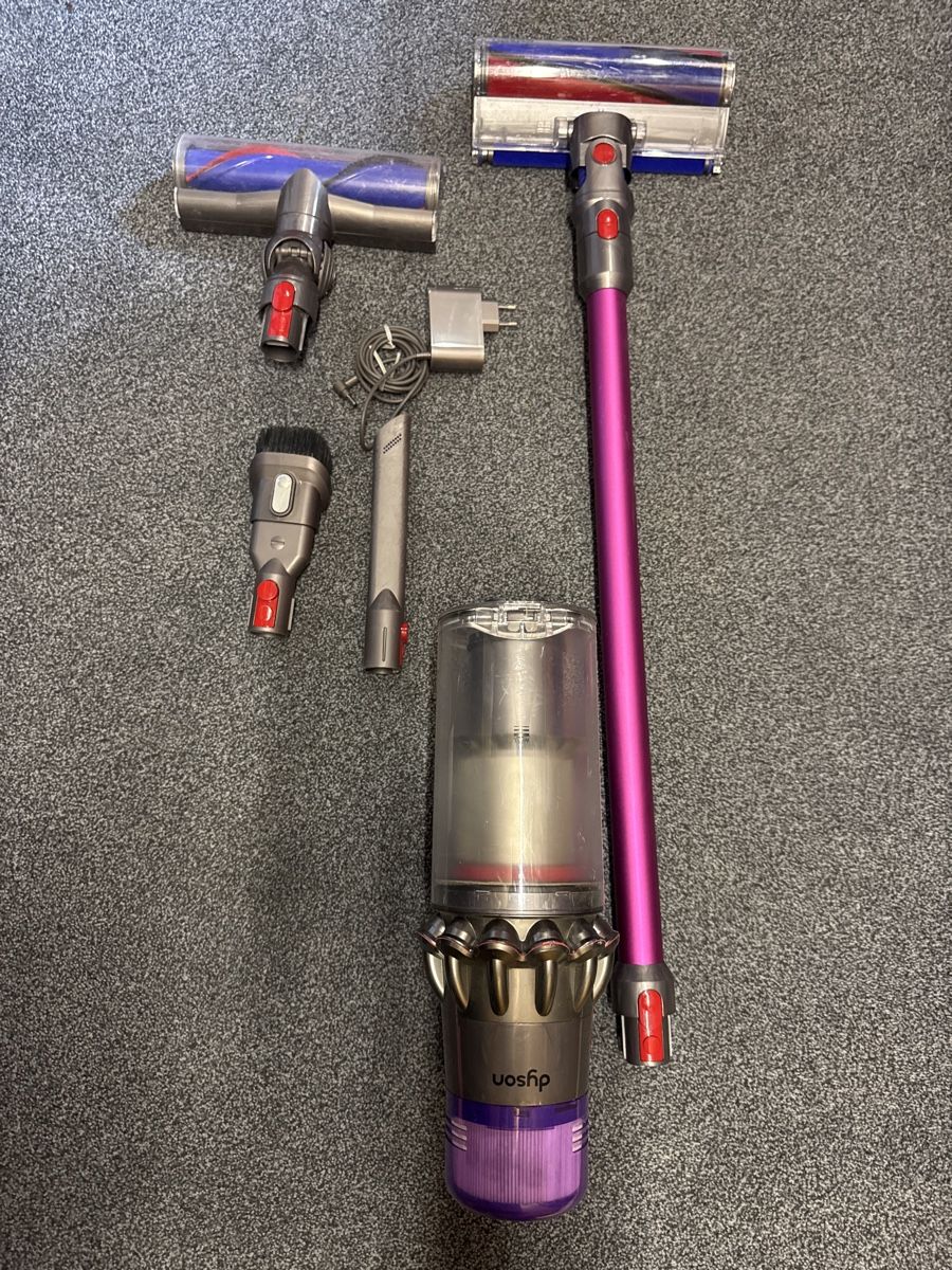 Dyson Aspirapolveri & Accessori: Dyson v11 torque Drive – Usato da Landquart venduto da Nnf007 2