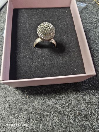 Silberring Gr. 53 mit Strass Kugel - Blickfang!