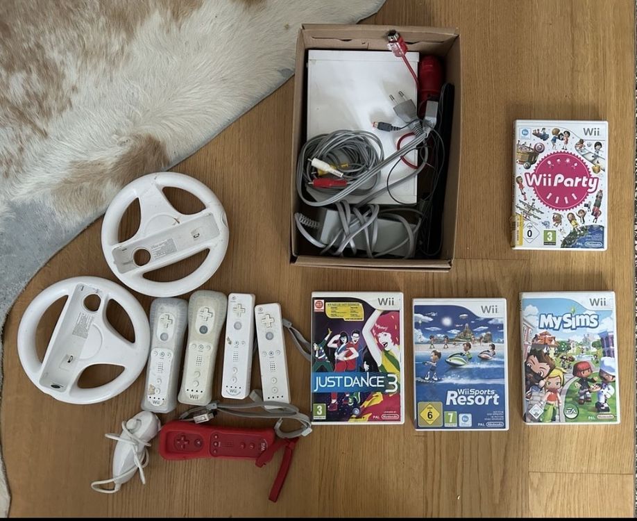 Wii Konsole mit Zubehör und Spiele 1