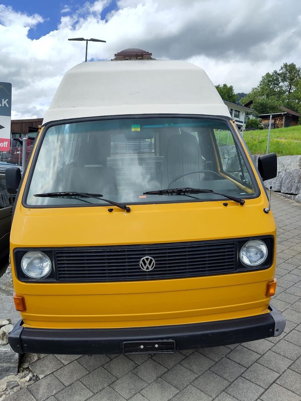 VW Camping Fahrzeuge: VW T3 mit Hochdach – Gebraucht aus Zürich von lorenzo112ooo 1