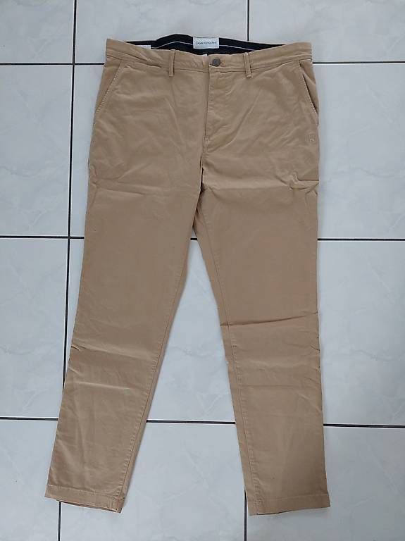 Calvin Klein Jeans: CALVIN KLEIN Jeans, Grösse W32 / L32 – Gebraucht aus Itingen von sil_jtd6 1