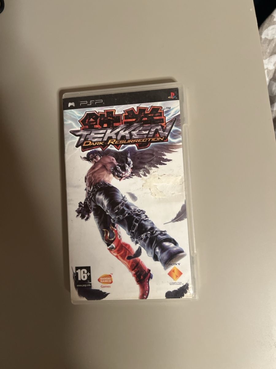 Custodie protettive: Tekken Dark Resurrection PSP Cover – Usato da Zürich venduto da Yoni_to