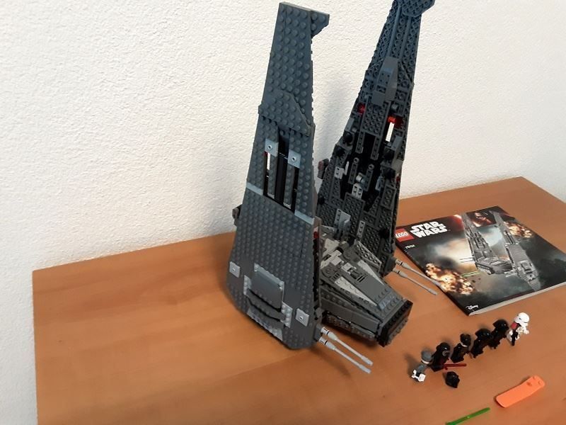 Lego Kit di costruzioni: LEGO Star Wars 75104 "Kylo Ren's Command Shuttle " – Usato da Kreuzlingen venduto da Han-Solo-68 6