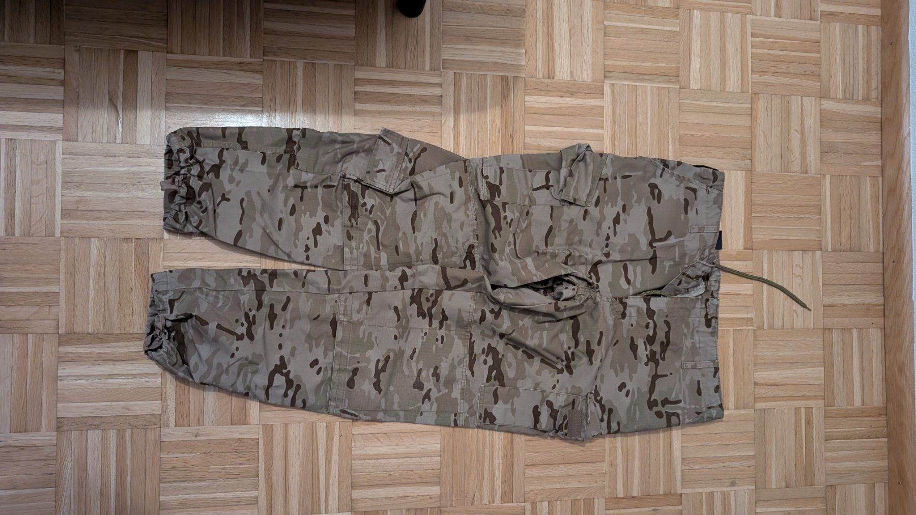 Uniformi: Tenue airsoft couleur sable - Taille L – Usato da Neuchâtel venduto da Anthony_NE 2