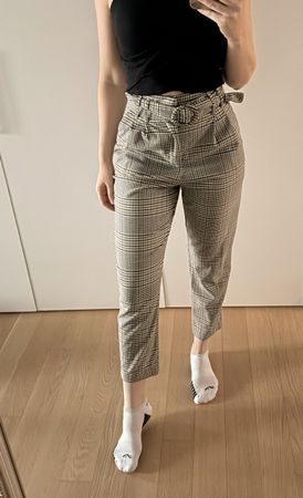 Zara Stoffhose Gr. S Karriert mit Gürtel Hose Business 