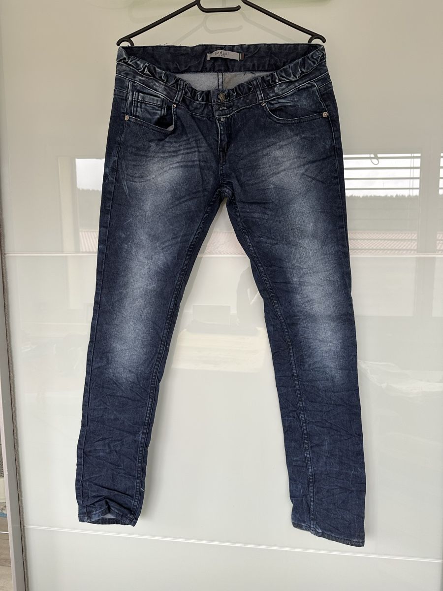 Jeans: Jean stretch bleu foncé - Taille 42 – Nuovo e nell'imballaggio originale da Tramelan venduto da Imel2720