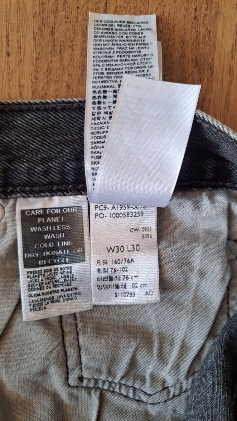 Levi's Jeans: Jeans Levis 501 90s – Nuovo (secondo la descrizione) da Olten venduto da noe_vy96 1
