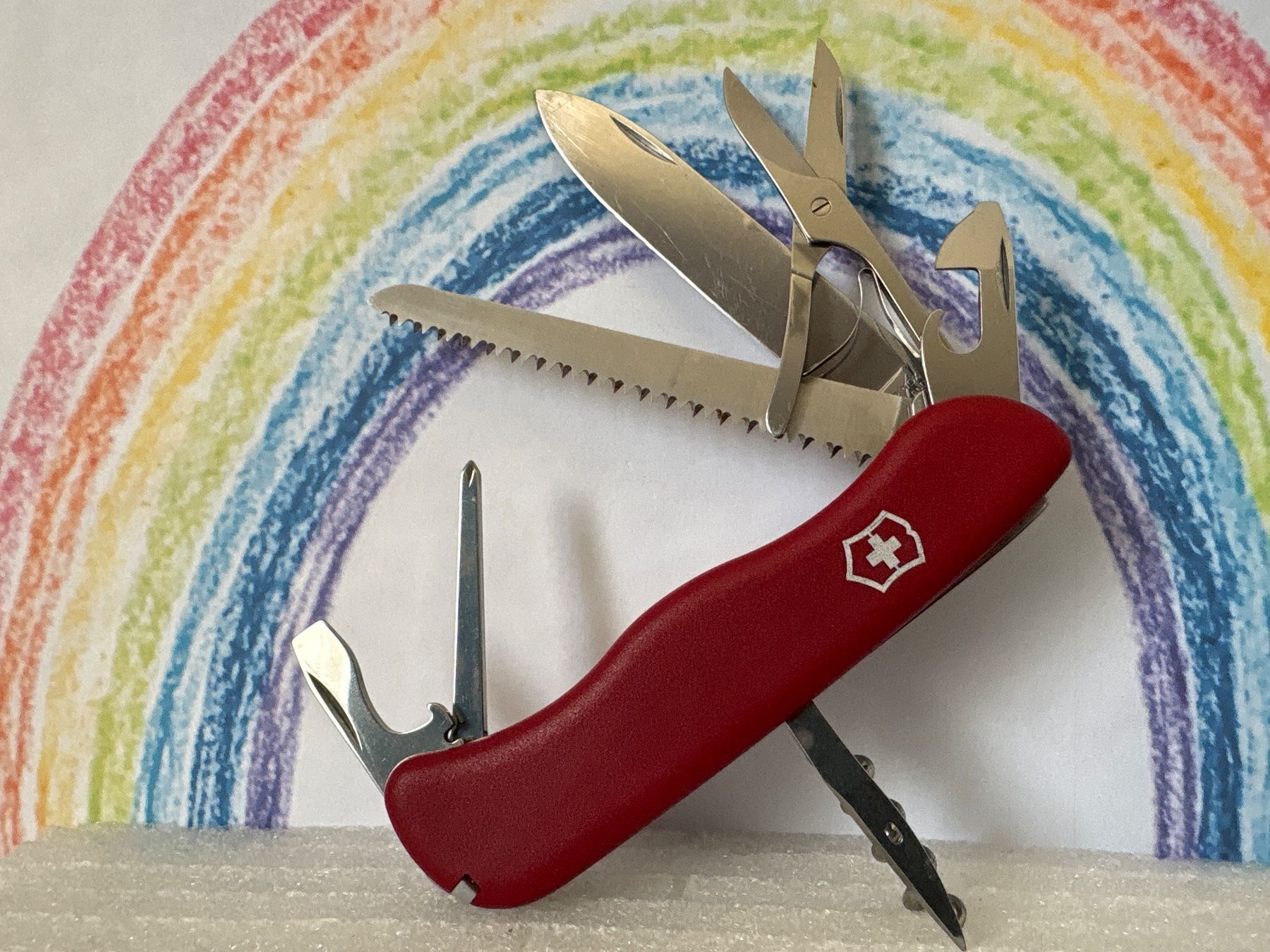 Victorinox Coltelli tascabile: VICTORINOX - Outrider red - Sackmesser – Usato da Andwil SG venduto da Rainboli