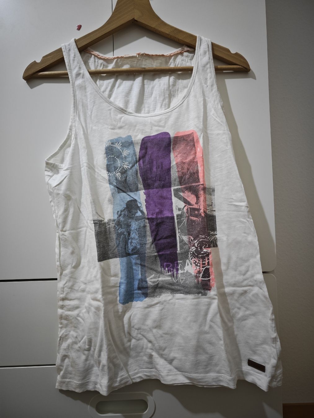 Top: Tanktop Grösse 40 – Usato da Sissach venduto da sasocla