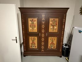 Bauernschrank