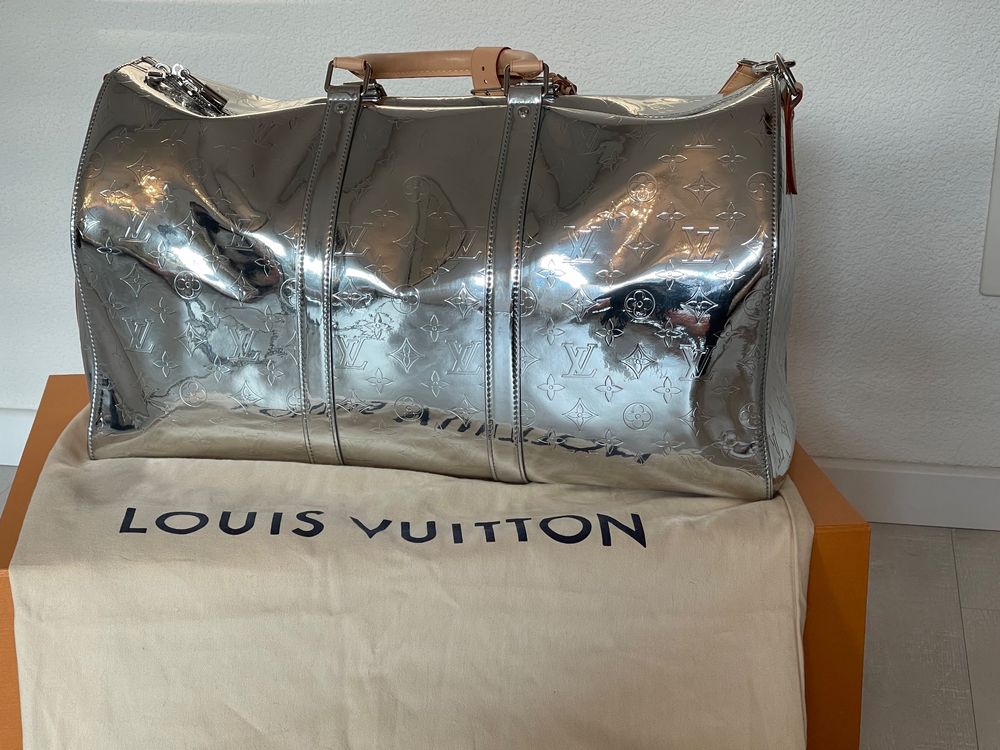 Louis Vuitton, Keepall Bandouliere 50 Metallic Silver
