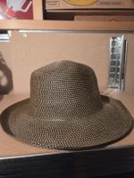 Chapeau d'été élégant, parfait pour le soleil d'aujourd'hui!