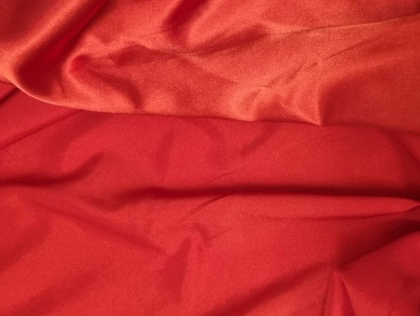 Tessuti: Stoff Polysatin rot – Nuovo e nell'imballaggio originale da geroldswil venduto da Gumball1 1