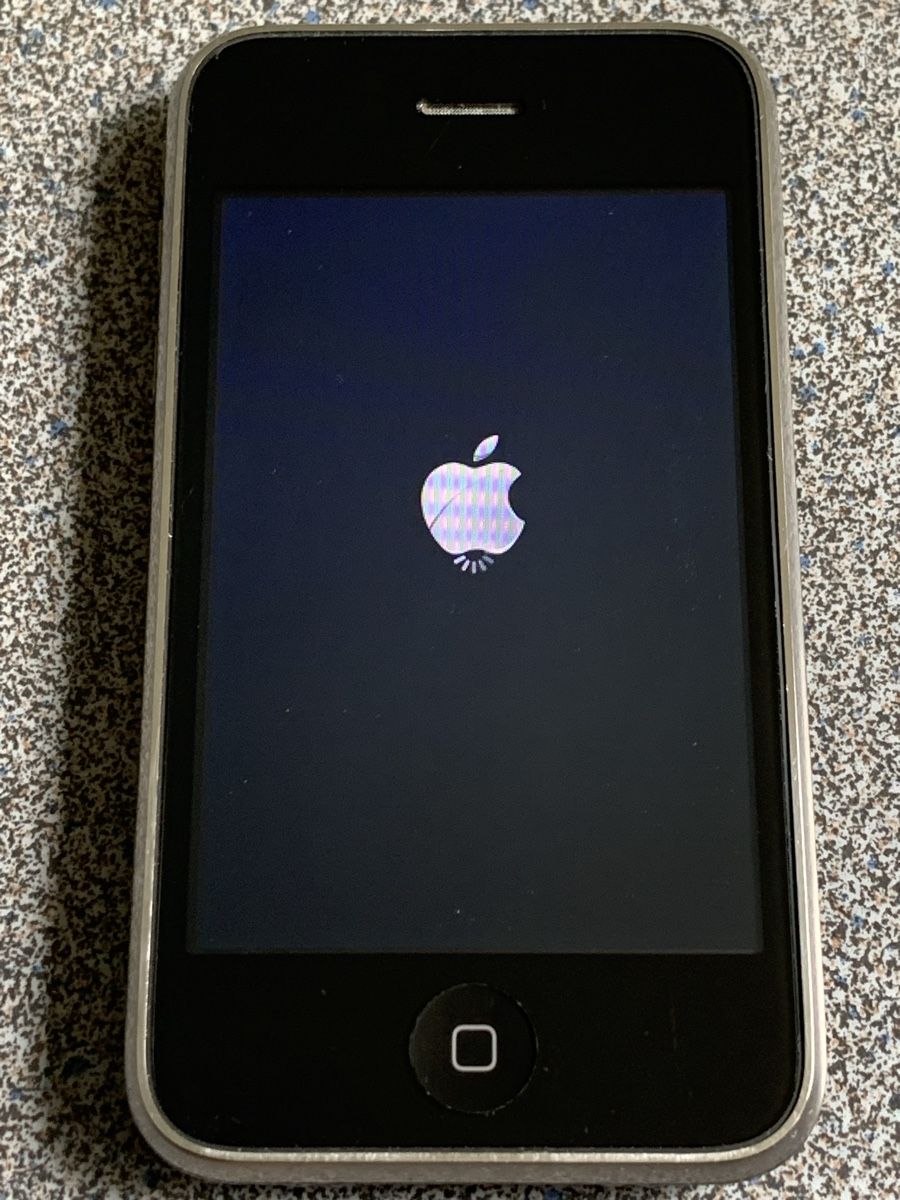 Apple Handys / Smartphones: Apple iPhone 3 Black 32GB – Gebraucht aus Wangen b. Olten von Finolino28 1