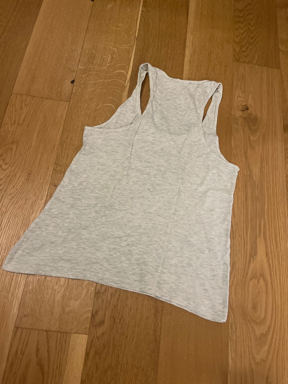 Tops: Top – Gebraucht aus Zofingen von saaraaah___ 1