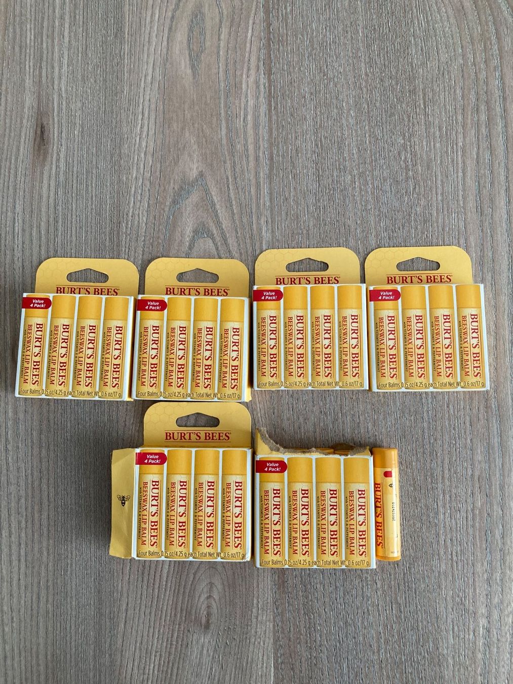 Gesichtspflege: Burt Bees Lip Balm 25 Stk. Bienenhonig – Neu und originalverpackt aus Jonen von Sevenb
