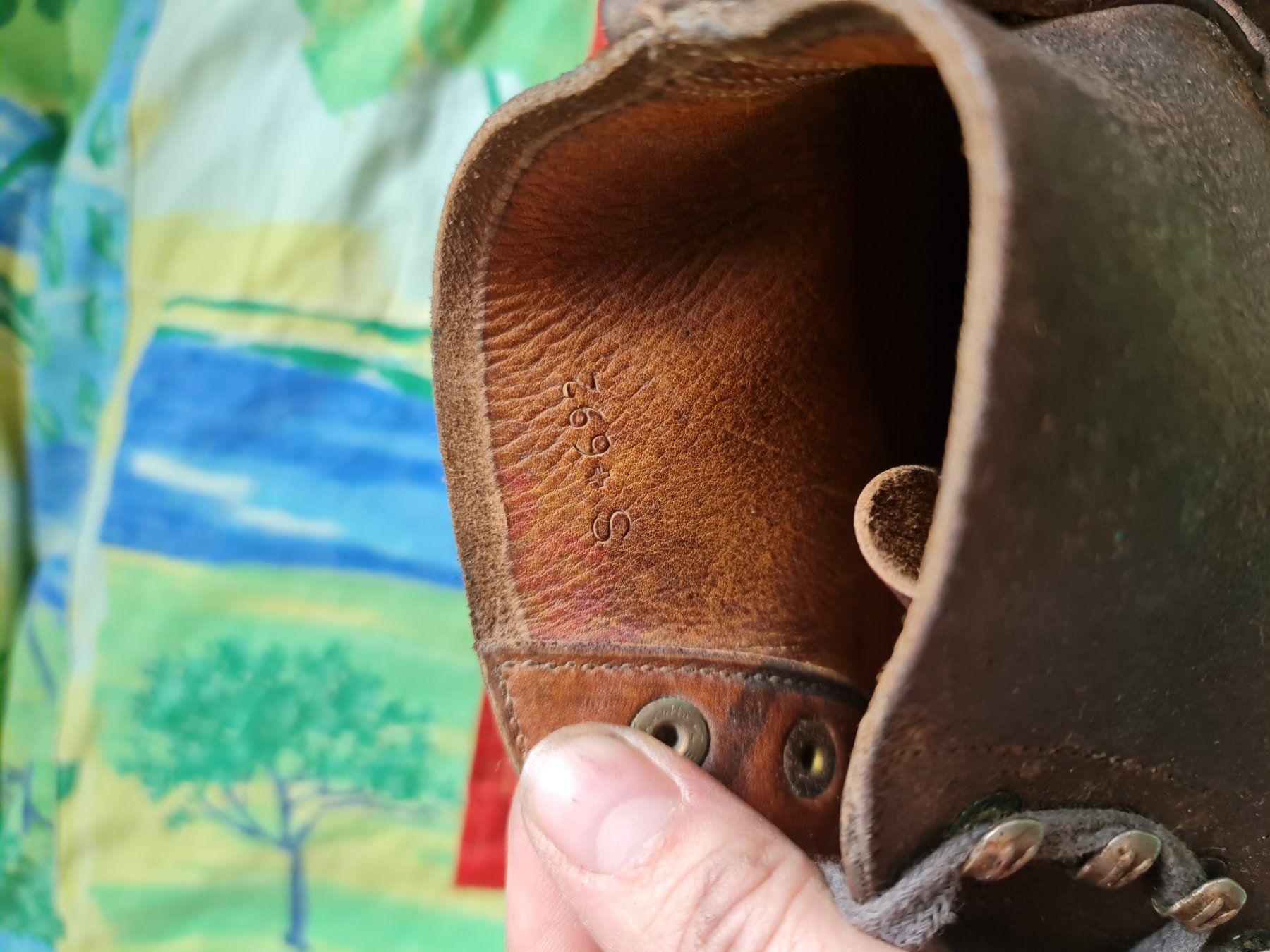 Schweizer Armee Scarpe da uomo: Gebirgsschuhe – Usato da Sins venduto da tomeks 4