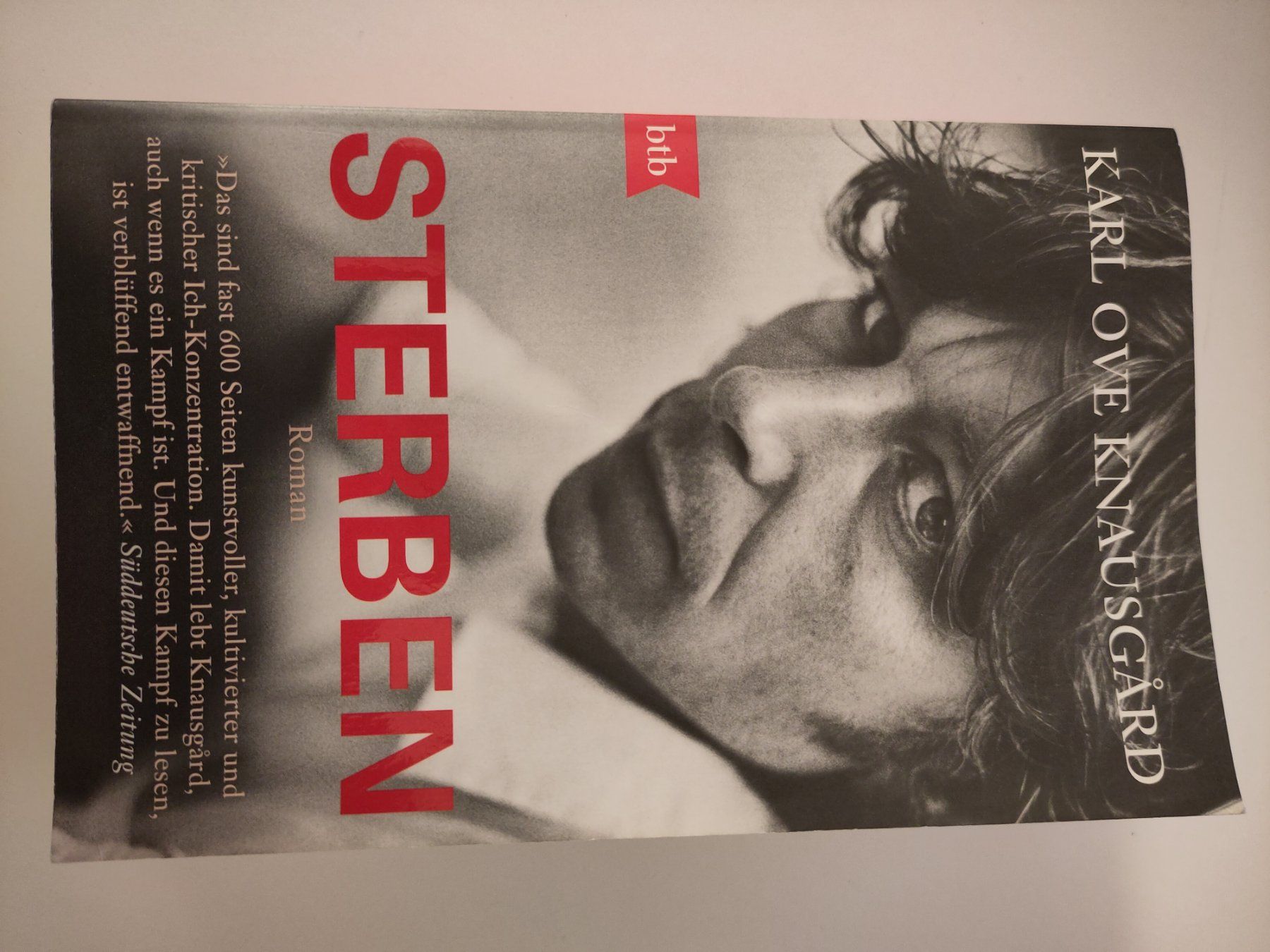 Libri: Sterben - Karl Ove Knausgard – Usato da Bülach venduto da Tiefschlaflos