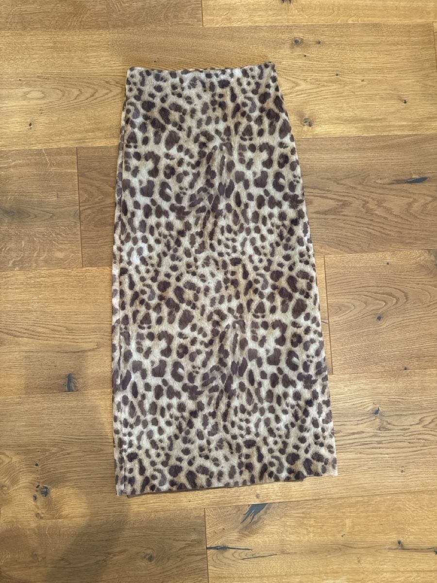 Zara Gonne: Rock Leo Print Zara – Usato da Zweidlen venduto da sweetchili_03