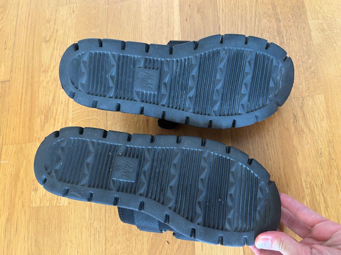 H&M Scarpe da donna: Plateausandalen von H&M – Usato da Zürich venduto da Gret00 4