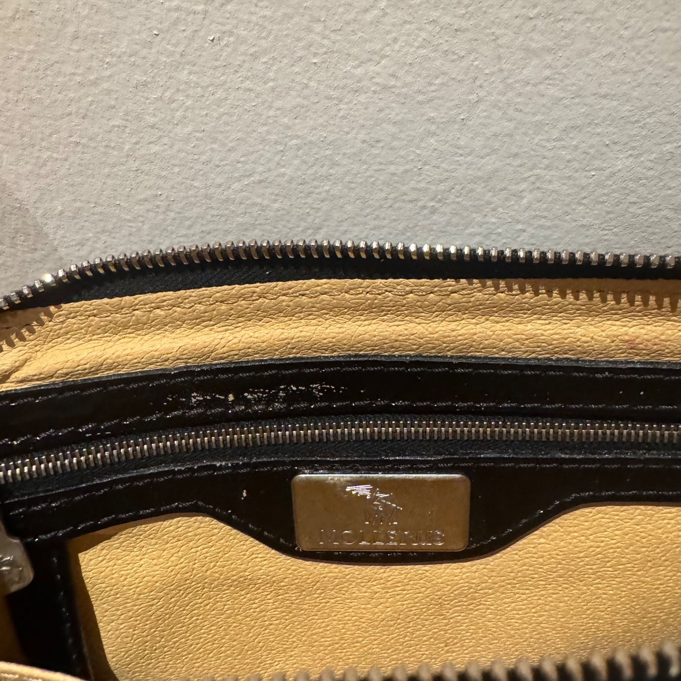 Maison Mollerus Borse da donna: Mollerus Lackleder Tasche – Usato da Baar venduto da MoonLanding 5