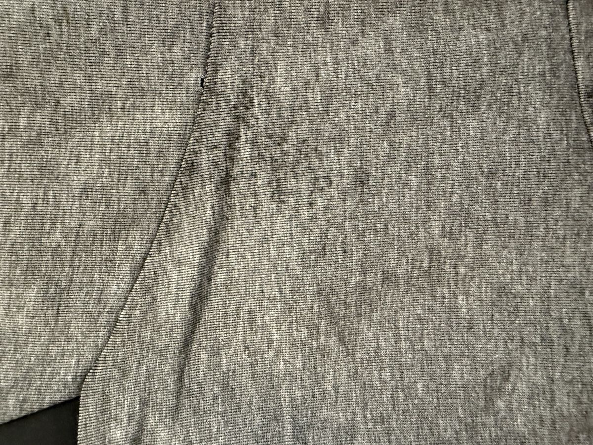 Nike Pantalons: Nike Fleece Tech Joggers – D'occasion à Castagnola par kruno.pusek 2