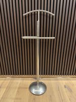 Garderobenständer Edelstahl mit Hosenbügel Herrendiener