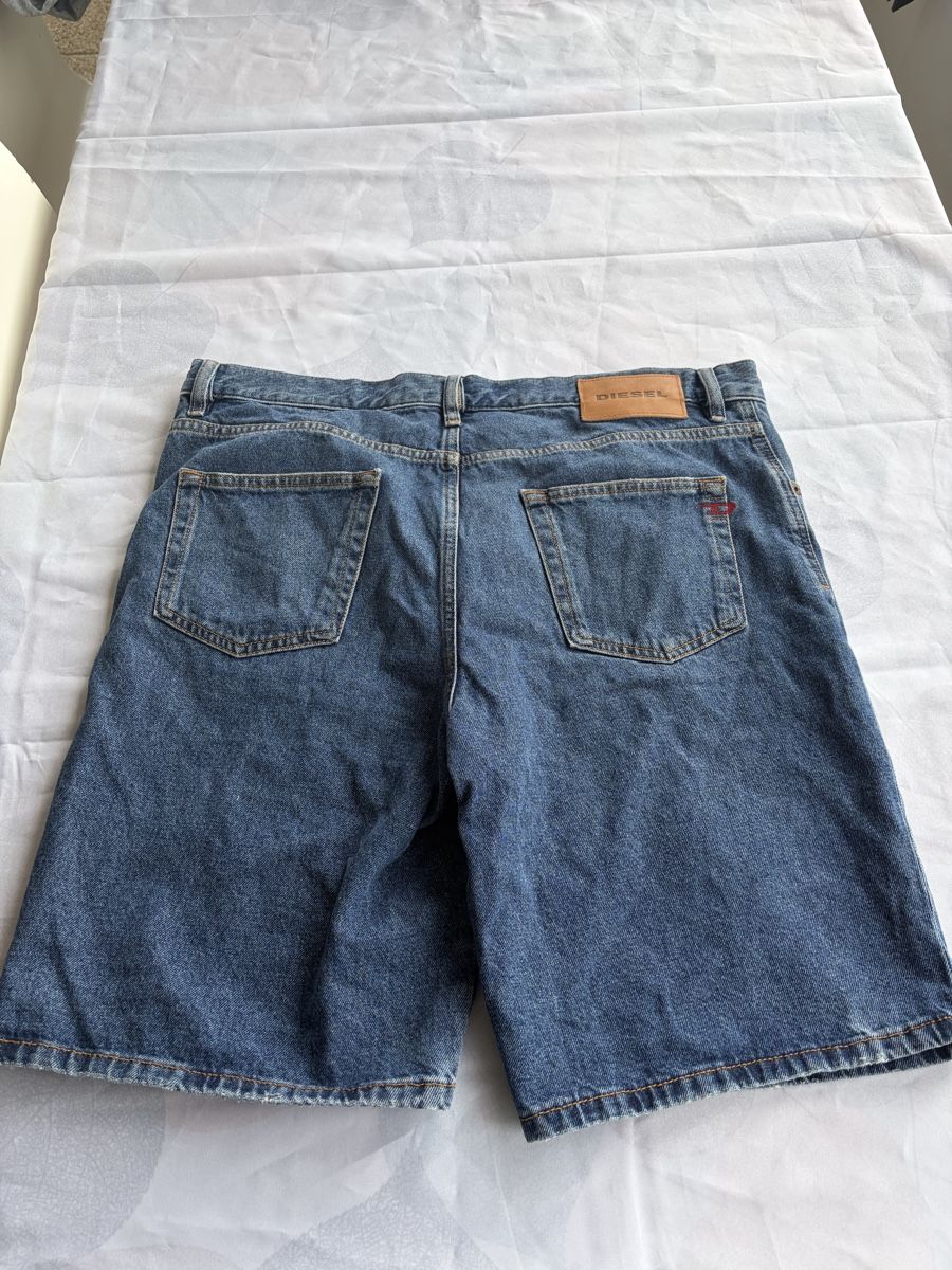 Diesel Pantaloni: Short homme Diesel  – Usato da Pully venduto da ari_78pk 1