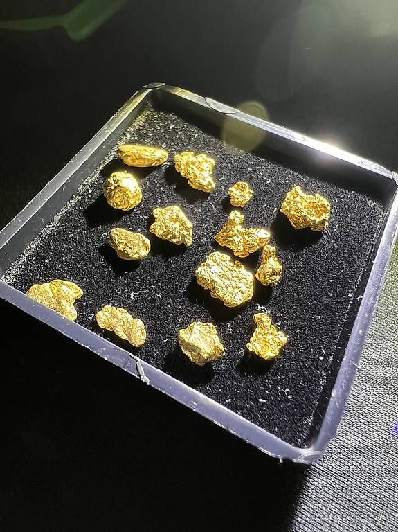 Edelmetalle: Australische Goldnuggets (4.38g) – Gebraucht aus Balzers von laendlecoins 1