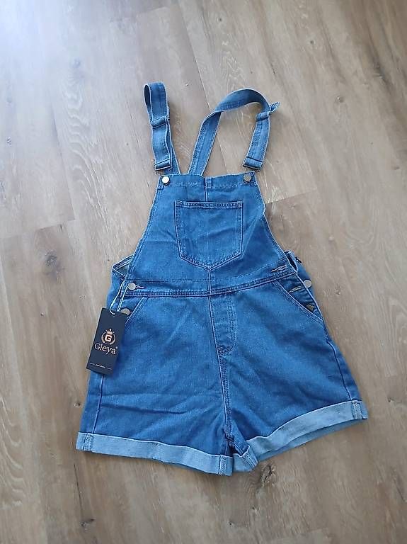 Jeans: Latzhosen kurz – Nuovo (secondo la descrizione) da Grächen venduto da jan_9wyc