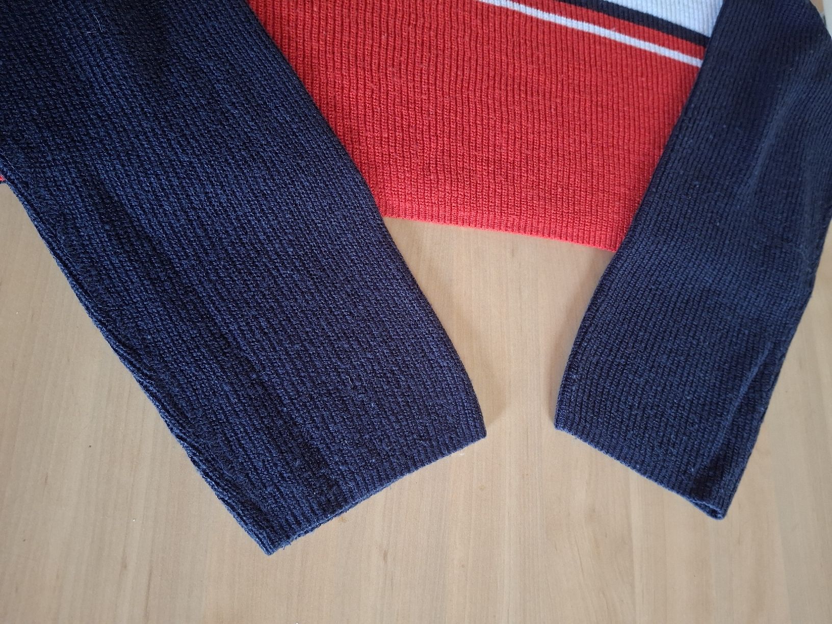 H&M Maglioni & Felpe: Pull court taille S marque H&M – Usato da Villiers venduto da san_jn5w 1