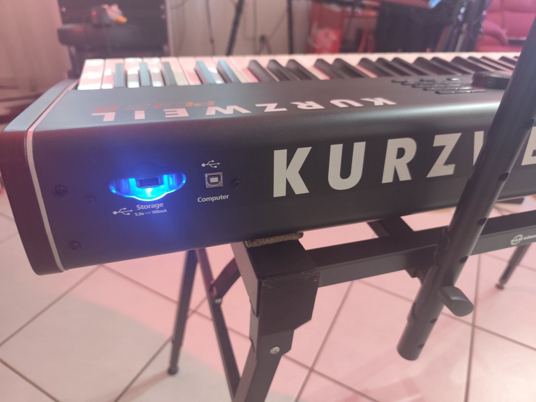 Strumenti musicali: Synthesizer Workstation Kurzweil PC3 K8 – Usato da Opfikon venduto da cuti2000 7