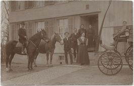 Landwirtschaft/Bauernfamilie 1910 Pferde-Fuhrwerk ZH/TG/SG?