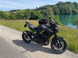 Kawasaki Z900 35 kW, Jg. 2021  top gepflegt, viel Zubehör