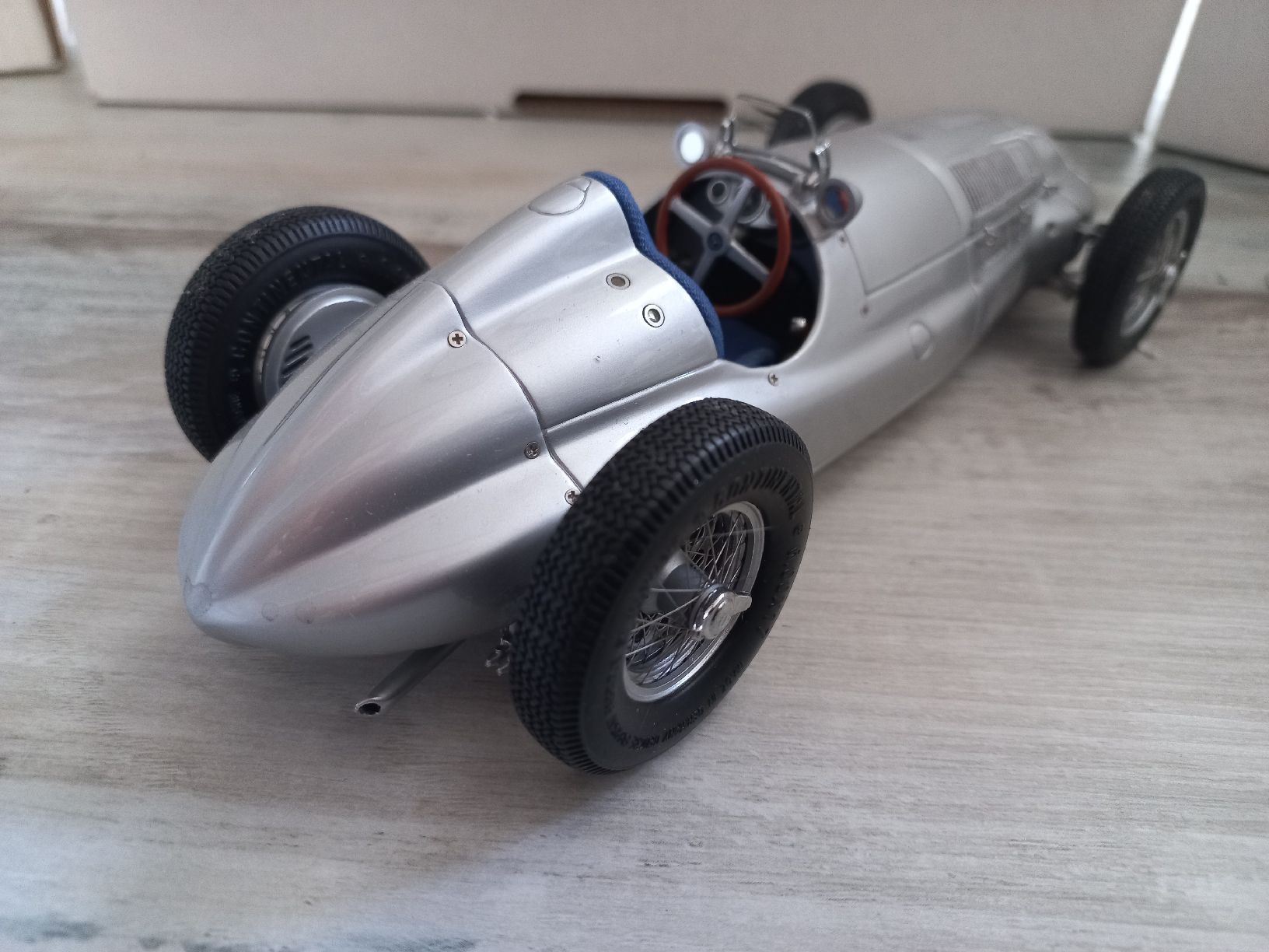 CMC Modellini d'auto: Mercedes W165 1/18 CMC – Usato da Attalens venduto da remy_s00 4