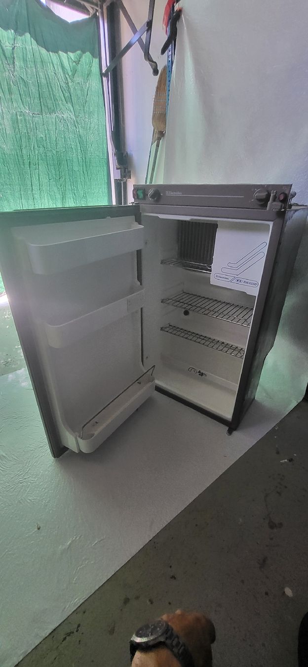 Réfrigérateurs: Campingkühlschrank – D'occasion à Gelterkinden par dimoelsin1 3
