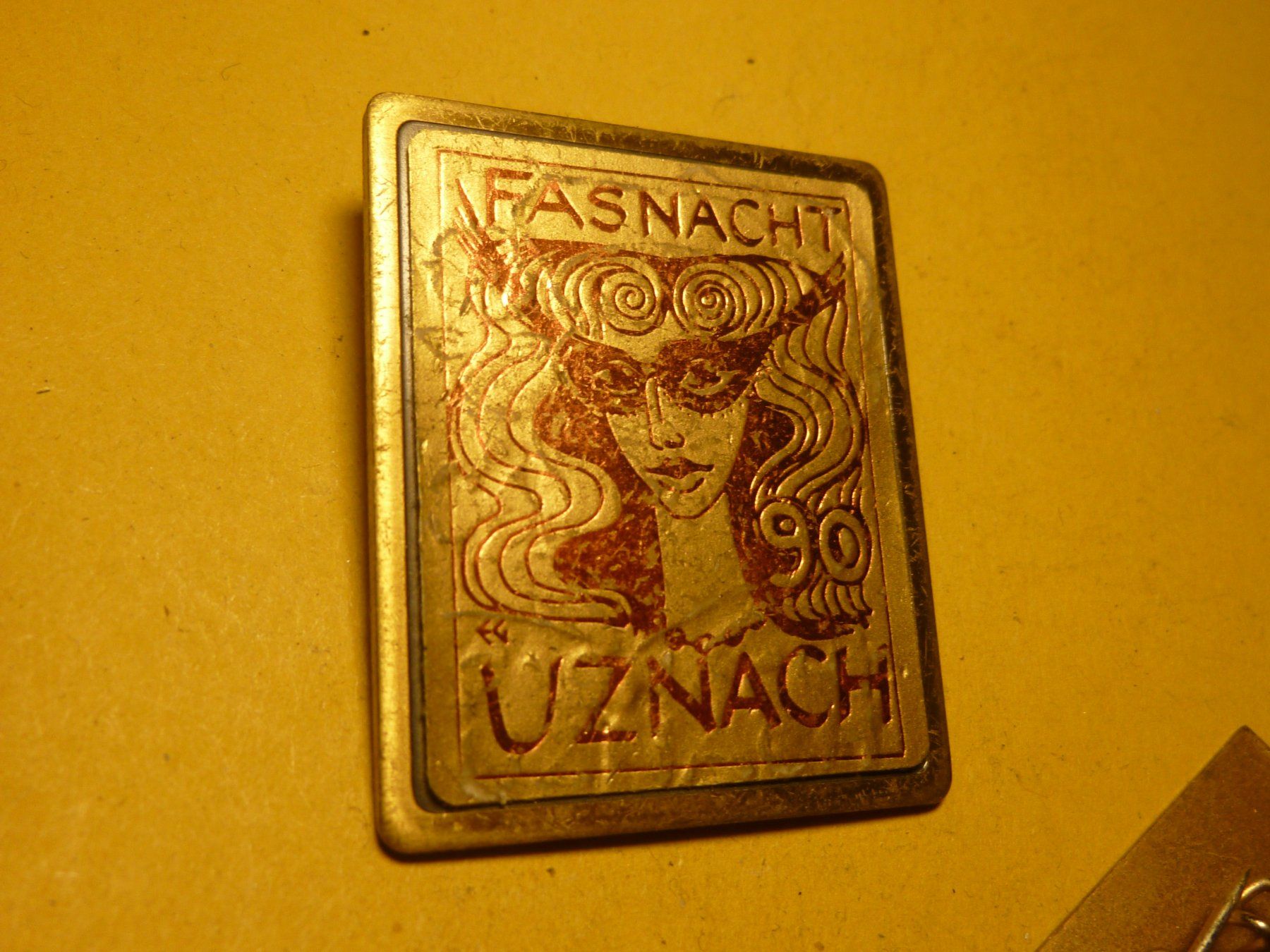 Placchette & Badge: UZNACH 1990 MESSING – Usato da Ried (Muotathal) venduto da Mandarin02