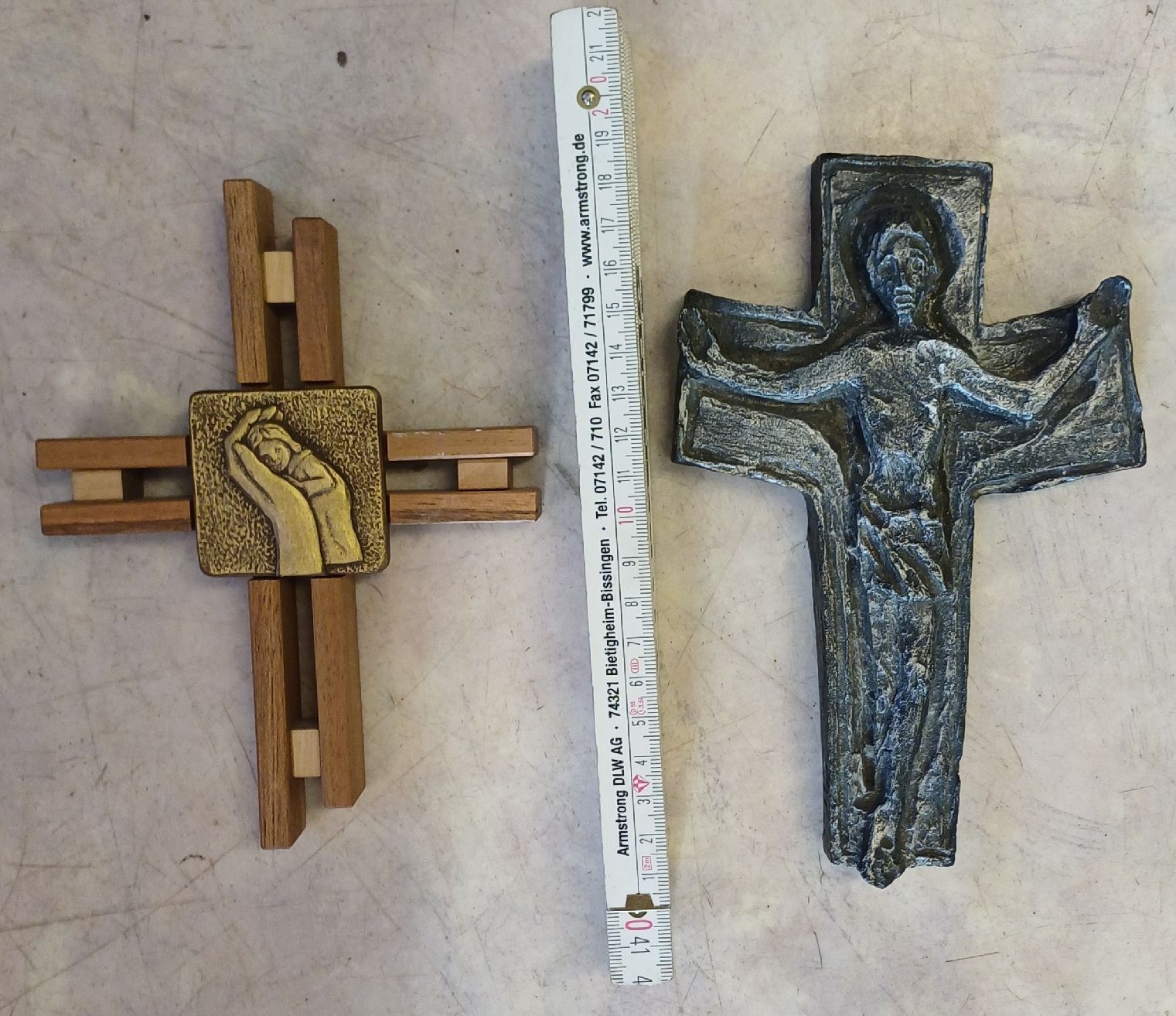 Figuren: 10 Kreuze – Gebraucht aus Merenschwand von Brockinell 3